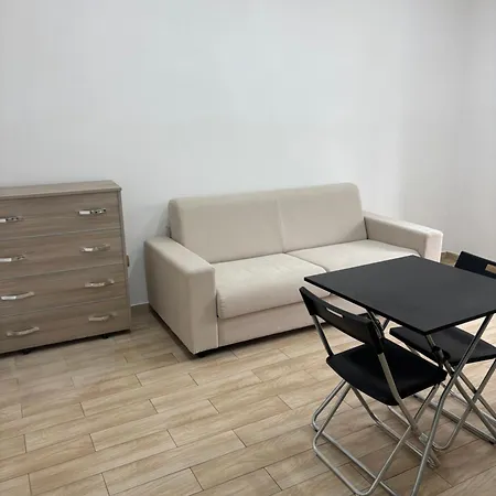 Апартаменты House Carmen *